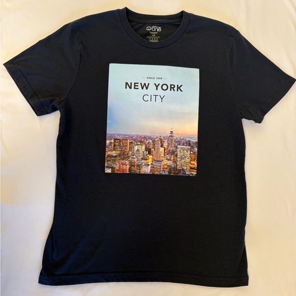 Warehouse One Other - Warehouse One NYC Skyline Graphic Tee Size Large